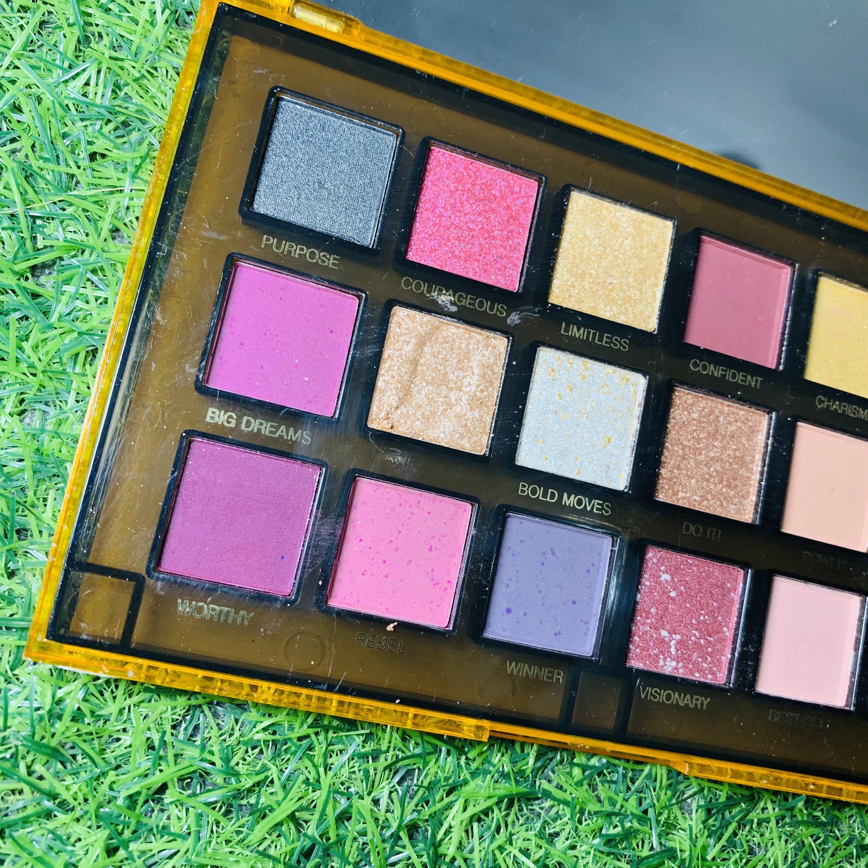 18 Color Huda Beauty Empowered Eye Shadows Palette